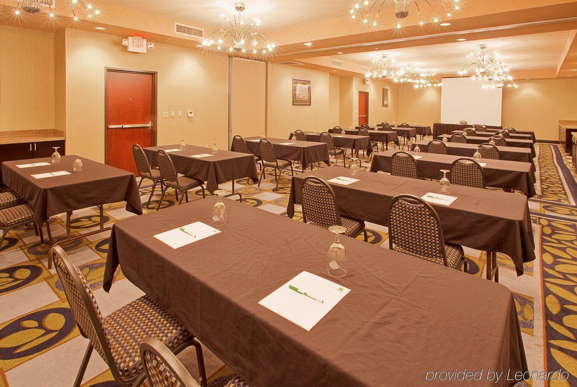 Doubletree By Hilton Fort Worth Fossil Creek Facilities photo